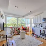 Stylish, Modern & Cozy
